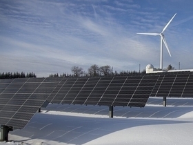 태양광에 가려진 어둠, 폐패널 처리 두고 고심 커져